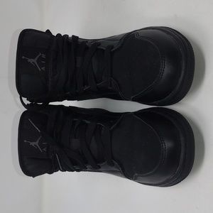 Air Jordan 1 Retro Mid GS 'Black Dark